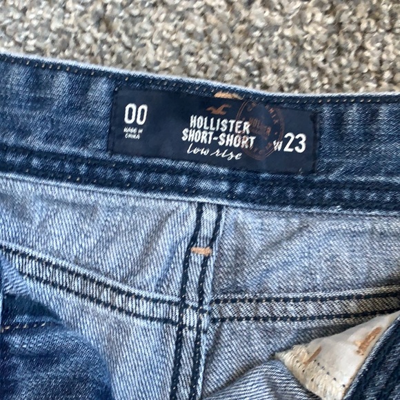 Holllister low rise short short boyfriend shorts - Picture 9 of 9